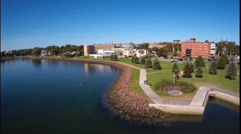 HollandCollege-PGWP-programs